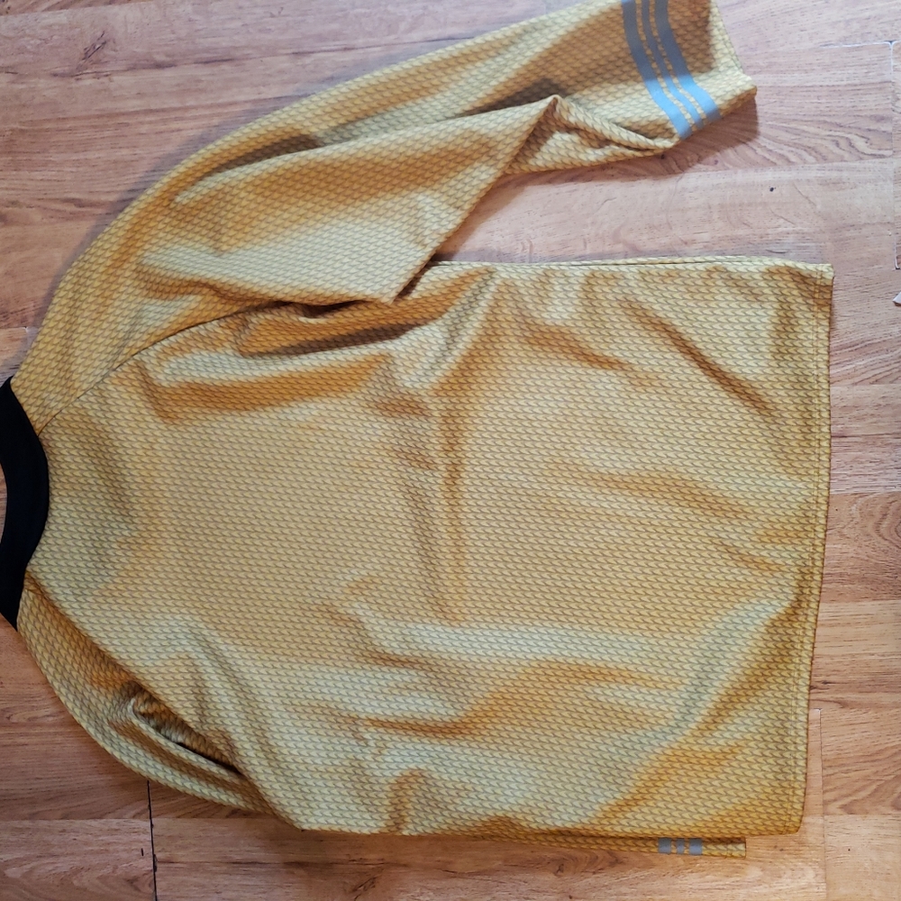 Star Trek long sleeve uniform shirt gold sz L